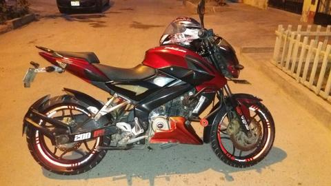 Moto Pulsar 200ns