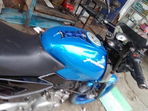 Moto pulsar 180