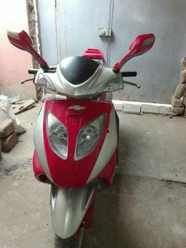 Vendo Moto Operativa Negociable