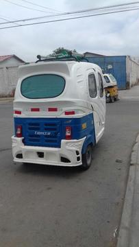 Vendo Moto Bajaj