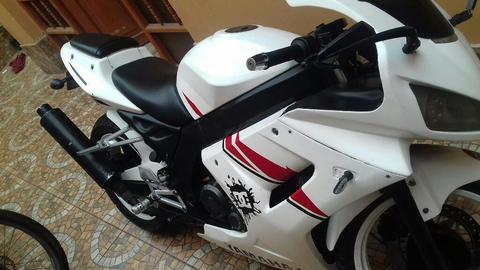 Se Vende Moto Ssenda Motor 250