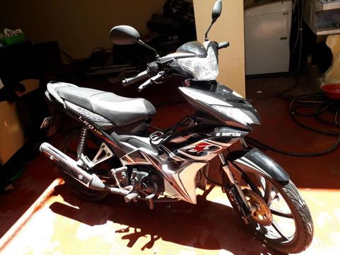 vendo moto nueva semiautomatica 2400 soles