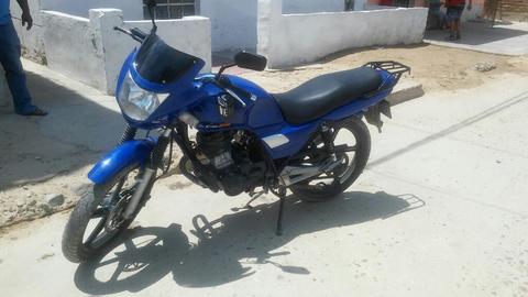 Vendo Moto Mavila 135