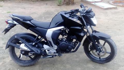 MOTO YAMAHA FZ FI UNICO DUEÑO