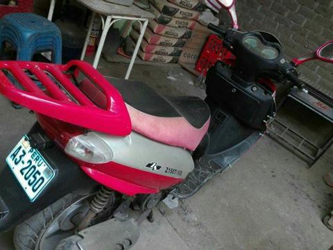 Vendo Moto Negociable Solo Interesados
