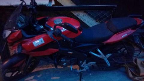 Vendo Moto Pulsar 150