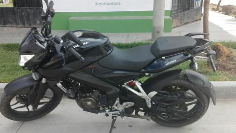 Moto Ns 200