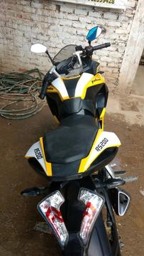 Vendo Mi Moto Rs 200 en Buen Estado Imbo