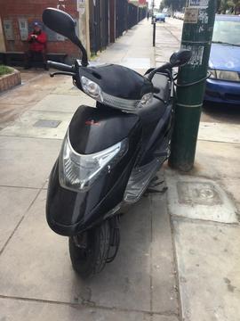 Italika Motoscooter Cs125 Led