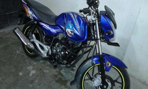 Vendo moto discover 125 Azul ocasion remato es Bajaj de la Pulsar