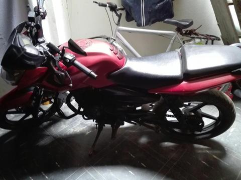 Pulsar Ns 135