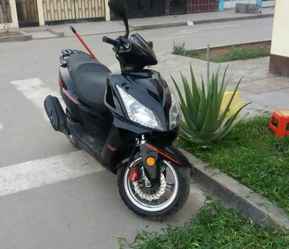 Vendo Moto Italika 175