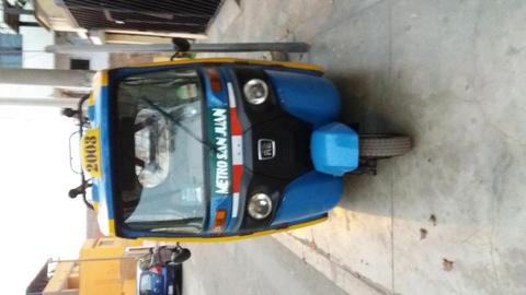 Vendo Moto Taxi Torito Bajaj 4 Tiempos FL Año 2014 En buen estado