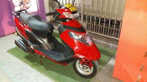 Vendo : Moto Scuter Italika 2014