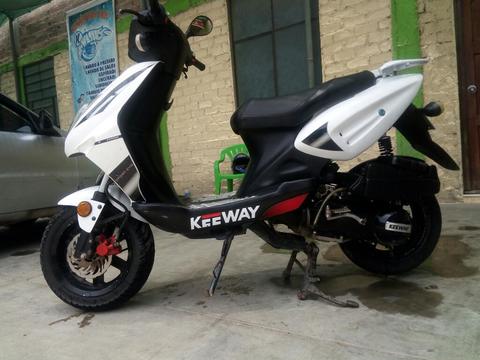 Vendo Moto Keeway