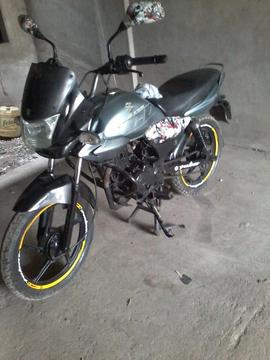 Vendo Moto Bajaj 125 Todo Ok