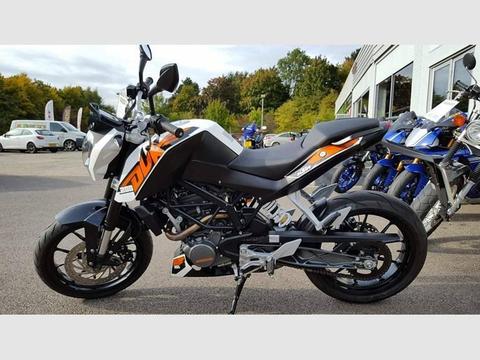 MOTO KTM DUKE 200 EN BUEN ESTADO