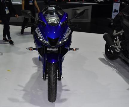 Yamaha R15