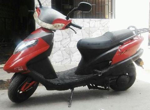 Moto Scooter Marca Italika Cs 125, Año 2015