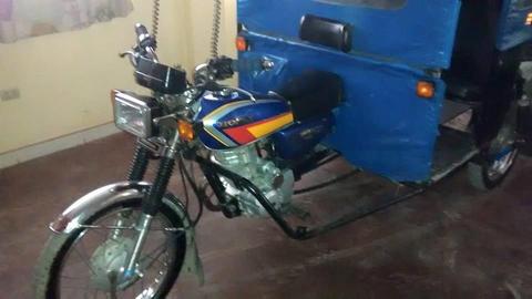 en venta moto 125 cg uniko dueño buen estado nr 933380250 ate