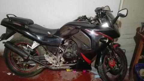 Vendo Moto Italika Rt200 Cel: 964130455
