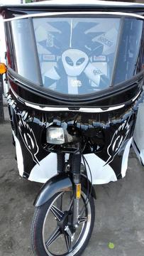 Motocar Matrix Ropa de Charol