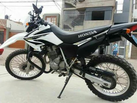 Honda Tornado 250