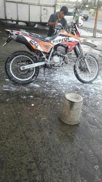 Vendo Moto