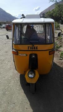 Vendo Bajaj de 4 Tiempo Del 2008