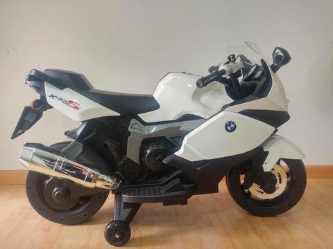 Moto BMW para niños