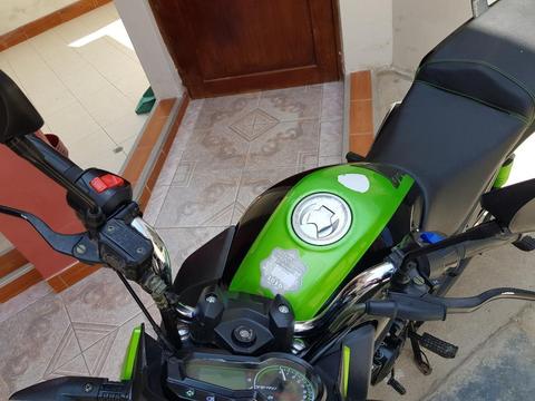 Moto Lineal. La Vendo Motivo Viaje