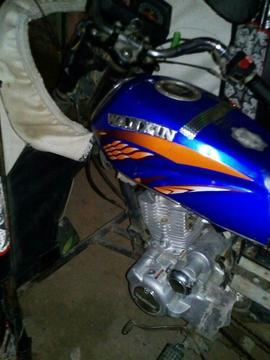 Wanxin--150 ,seminueva