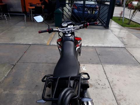 Se Vende Moto Lineal Wanxin 200cc