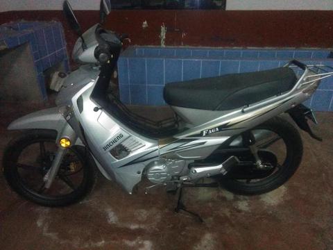 vendo moto lineal como nueva