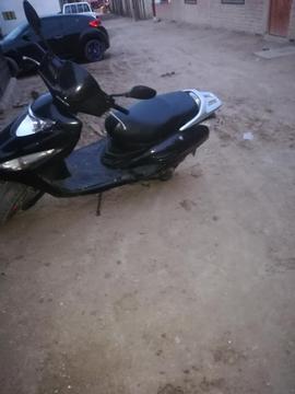 Vendo Moto