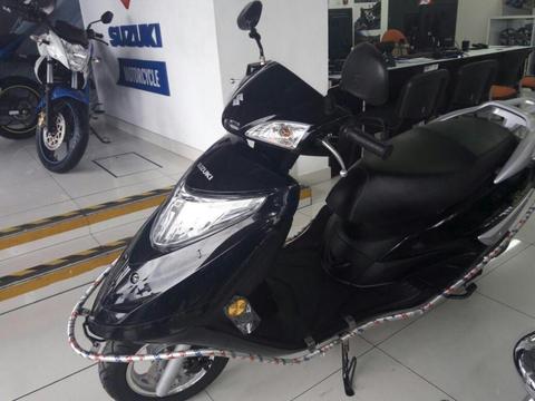 Nueva Moto Scooter Suzuki UM 125 llamar 986864633