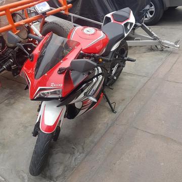 Vendo Moto Motor 250 Lineal
