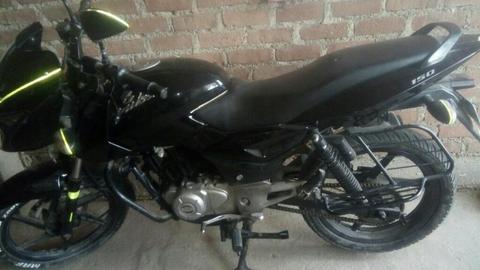 Vendo Moto Pulsar 150cc Clasica