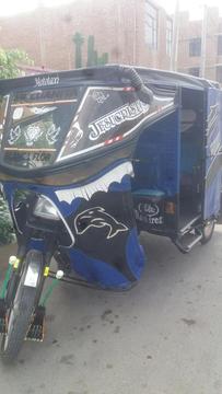 Vendo Mototaxi 985738966