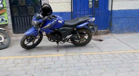 Vendo Moto Advance Hornet 200