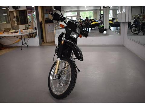 2017 motocicleta Suzuki DR650SE