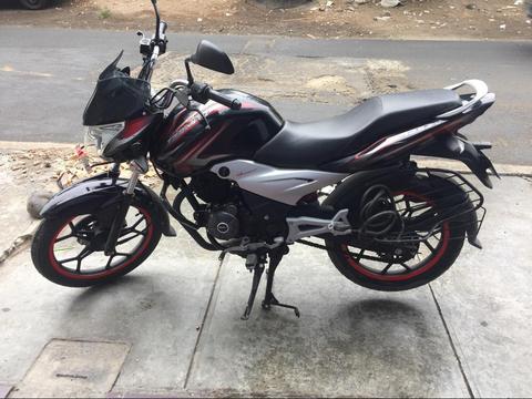 Vendo Moto Discover 125