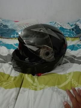 Vendo 2 Cascos de Moto