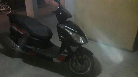 Vendo Una Moto Marca Jch Motor 150