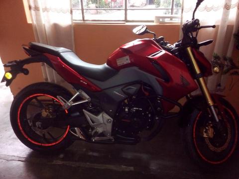 Vendo honda cb190r 2017 con slider y soatcel 935210481 san ramon