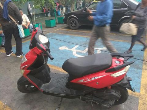 Vendo Moto por Ocasion ! Soat Incl