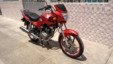 Vendo Moto Honda Storm Excelente Estado