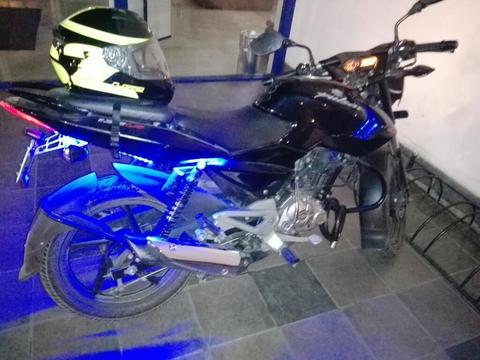 Moto Pulsar 135