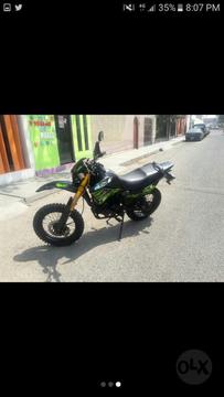 Moto 250