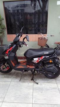 MOTO FOXERZ SCUTER AUTOMATICA